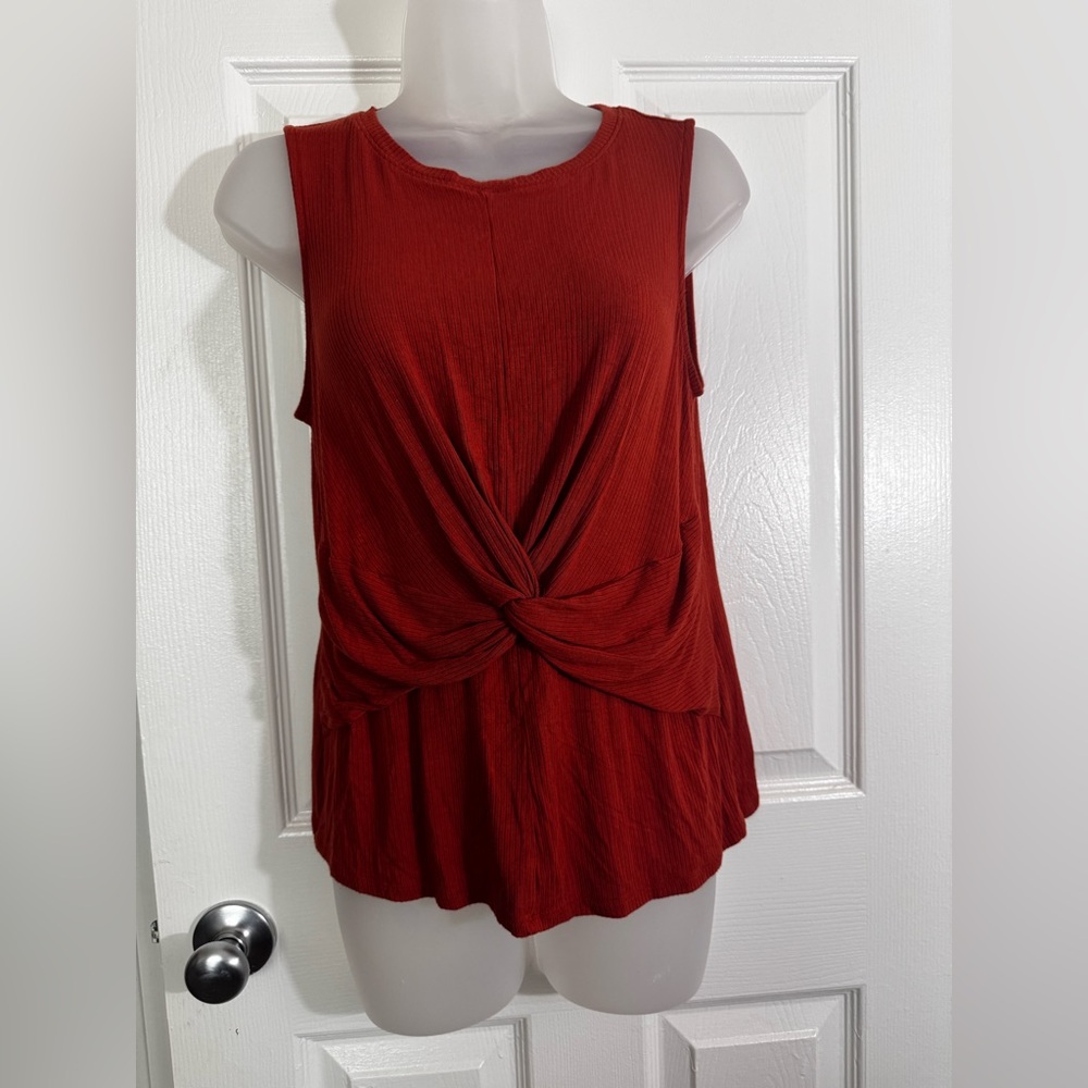 Simply Vera Vera Wang Red Twist Front Tank Top